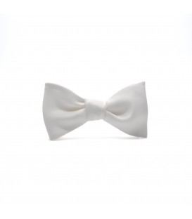 white regulated self-tie bow tie